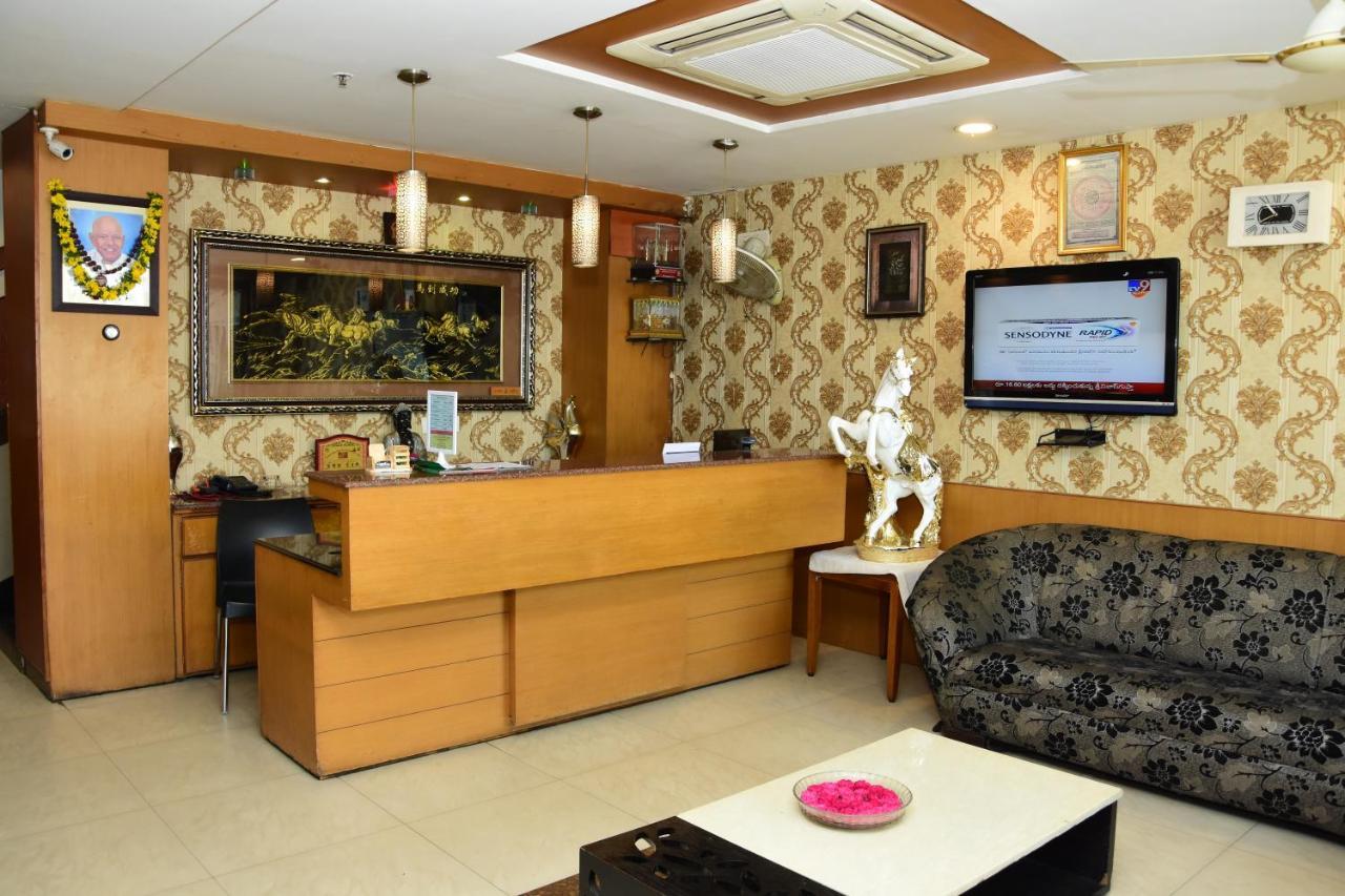 Budget Hotel Khammam Εξωτερικό φωτογραφία